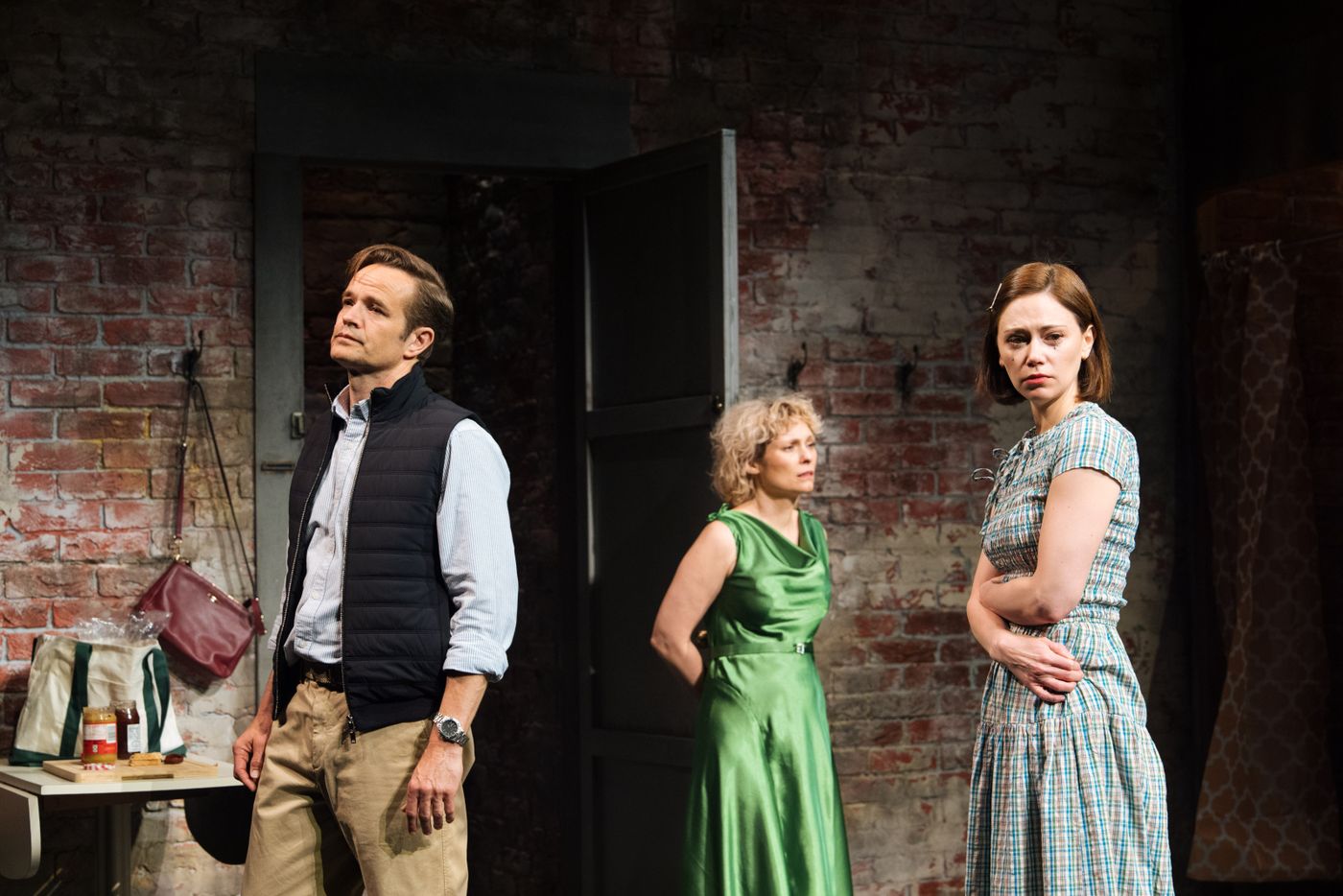 Review: STAGE KISS, Hampstead Theatre Image