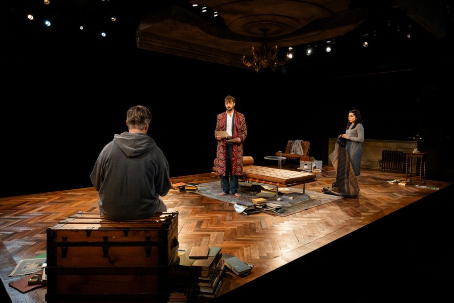 Photos/Video: DEAR ALIEN At Alley Theatre Image