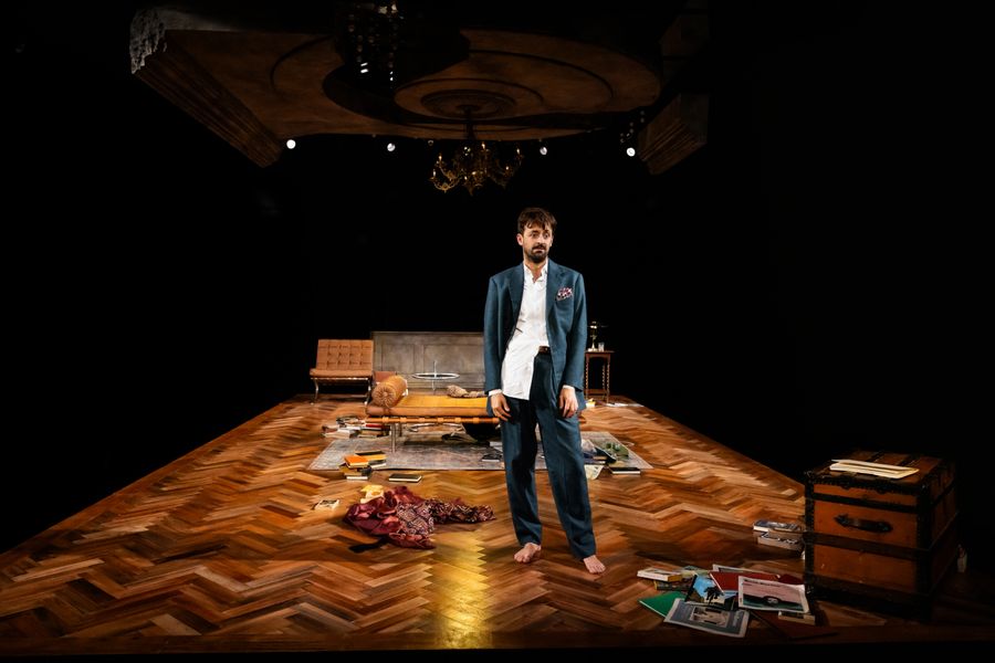Photos/Video: DEAR ALIEN At Alley Theatre Image