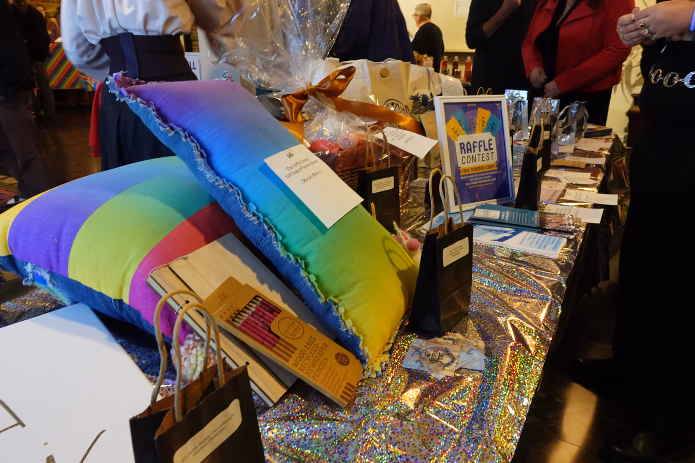 Interview: Lindy Keefe And Various Performers of QUEER MOON CABARET at Susquehanna Stage Image