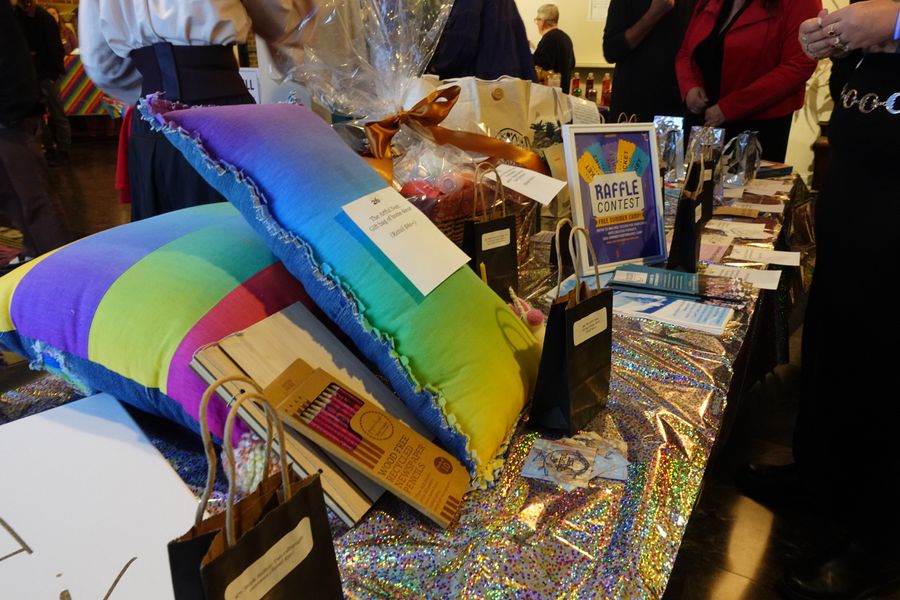 Interview: Lindy Keefe And Various Performers of QUEER MOON CABARET at Susquehanna Stage Image