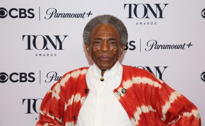 NEW YORK, NEW YORK - MAY 14:  André De Shields poses at The 79th Annual Tony Awards  Photo