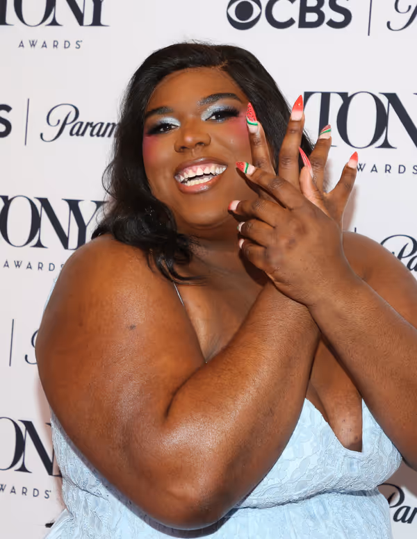 NEW YORK, NEW YORK - MAY 14: Qween Jean poses at The 79th Annual Tony Awards Meet… Photo