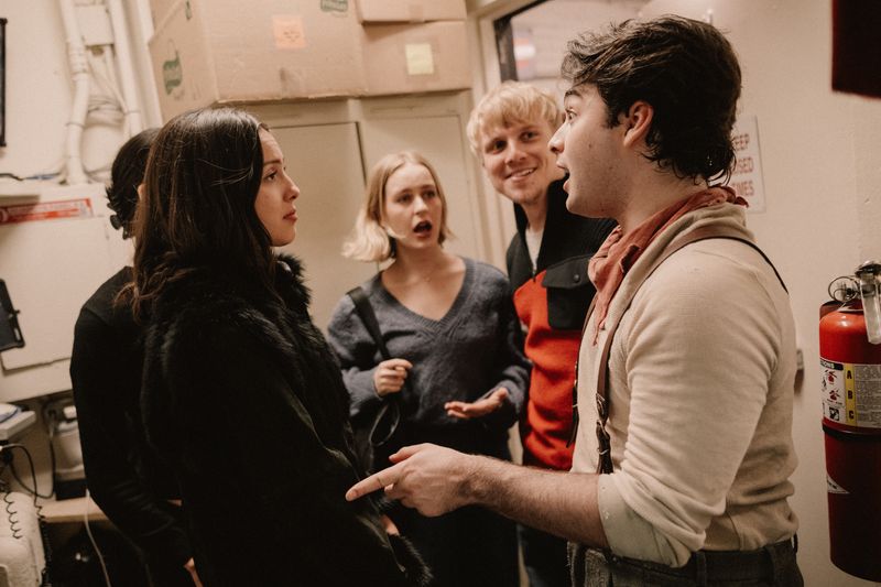 Photos: Olivia Rodrigo Visits HADESTOWN on Broadway — photo 8 of 11