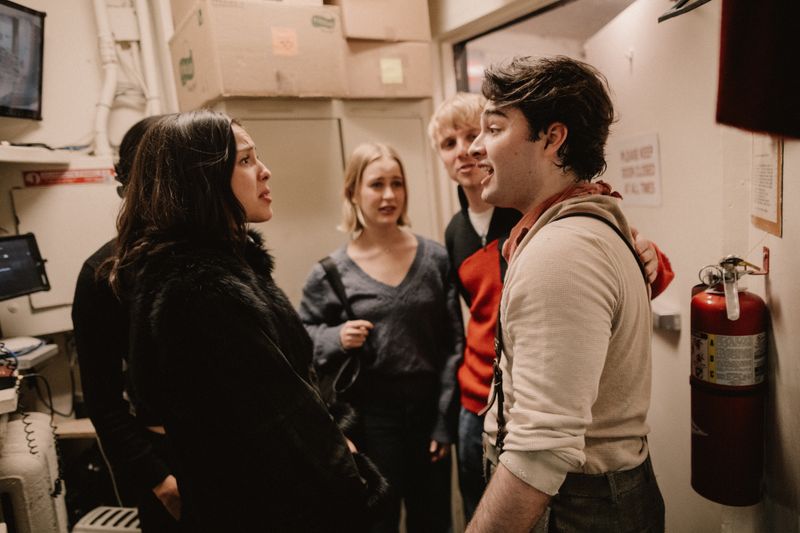 Photos: Olivia Rodrigo Visits HADESTOWN on Broadway — photo 9 of 11