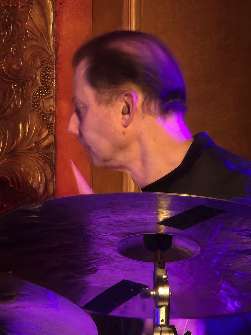 Review: Ella Mae Dixon Swings Through Broadway at 54 Below Image