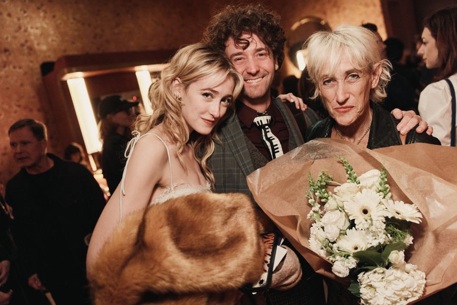 Photos: WELL, I’LL LET YOU GO Celebrates Opening Night Image