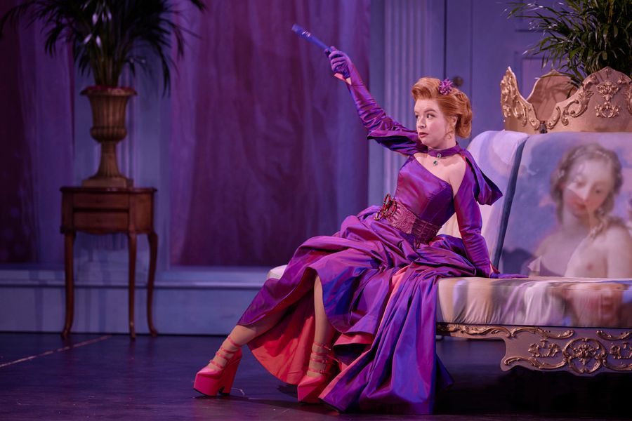 Review: AN IDEAL HUSBAND at Gate Theatre Image