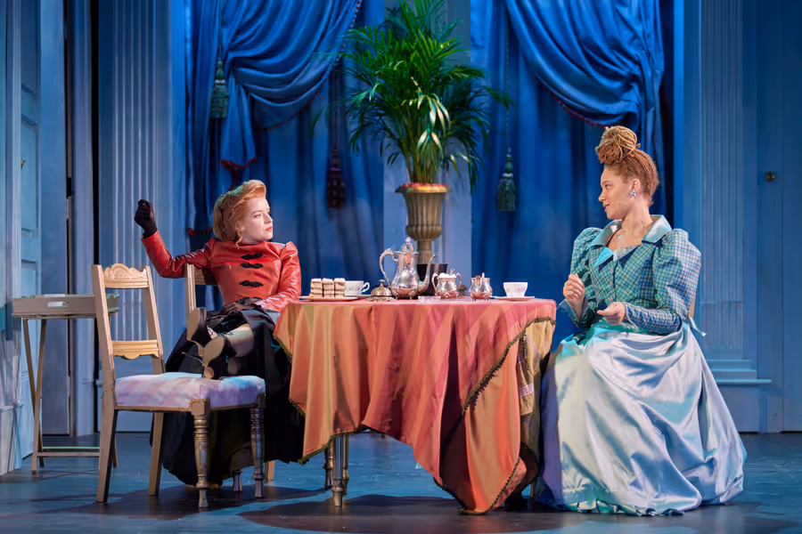Review: AN IDEAL HUSBAND at Gate Theatre Image