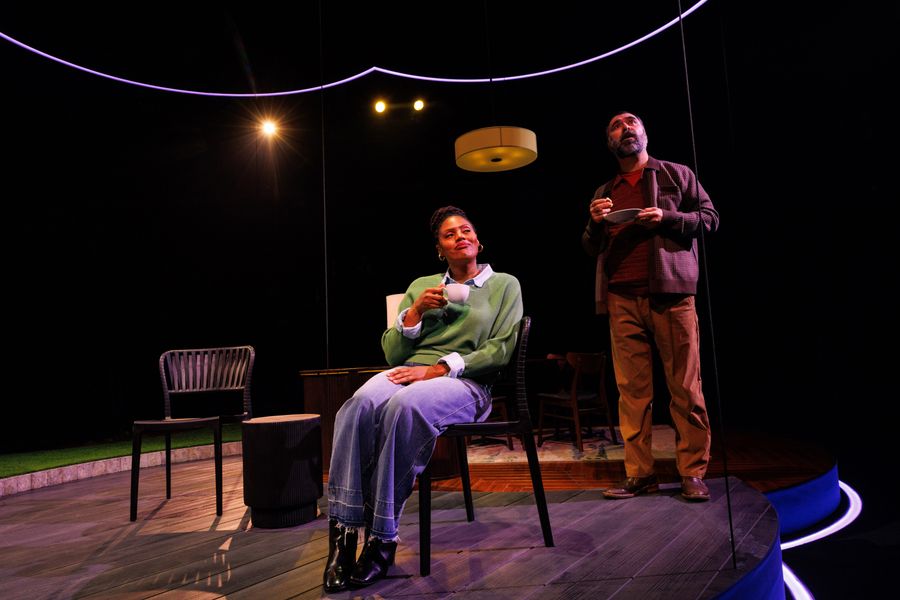 Review: THE MOTION at Arena Stage Image
