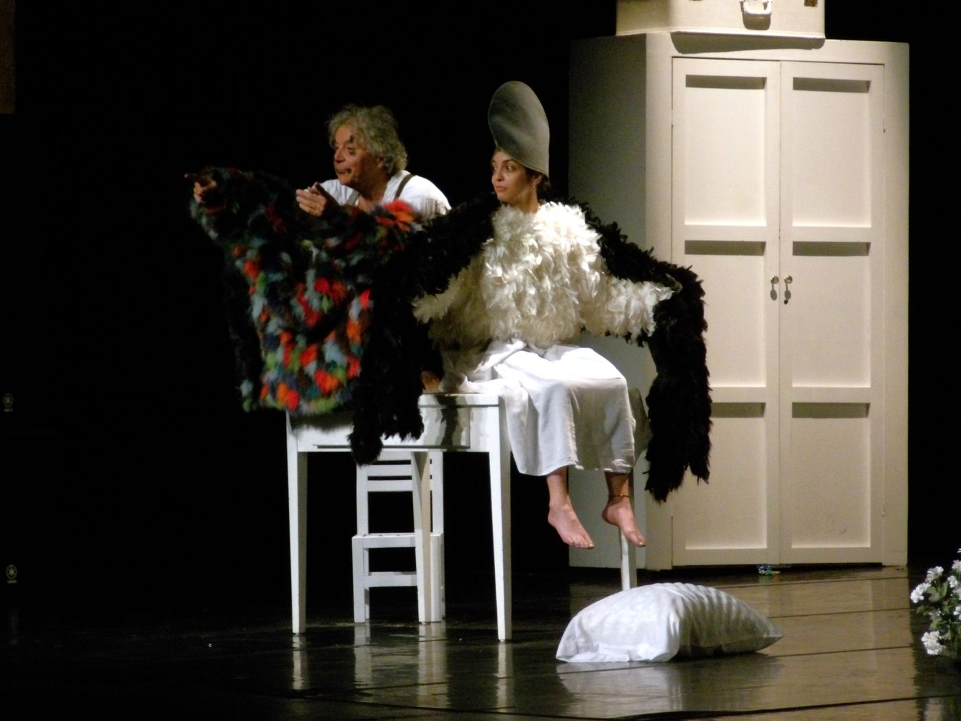 Crítica: ÍCARO at Teatro De La Ciudad Esperanza Iris Image