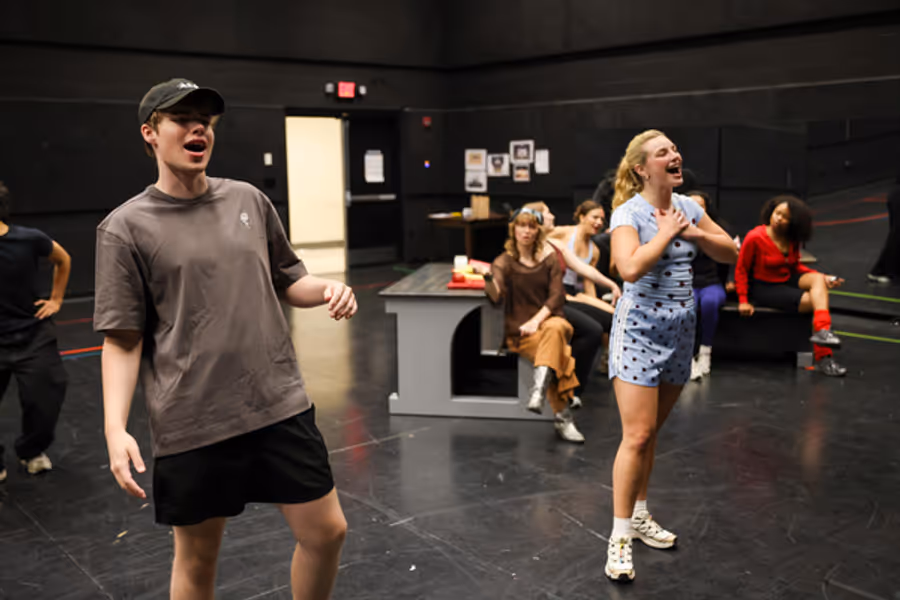 Photos: Inside Rehearsals For GREASE At Summer Stock Stage Image