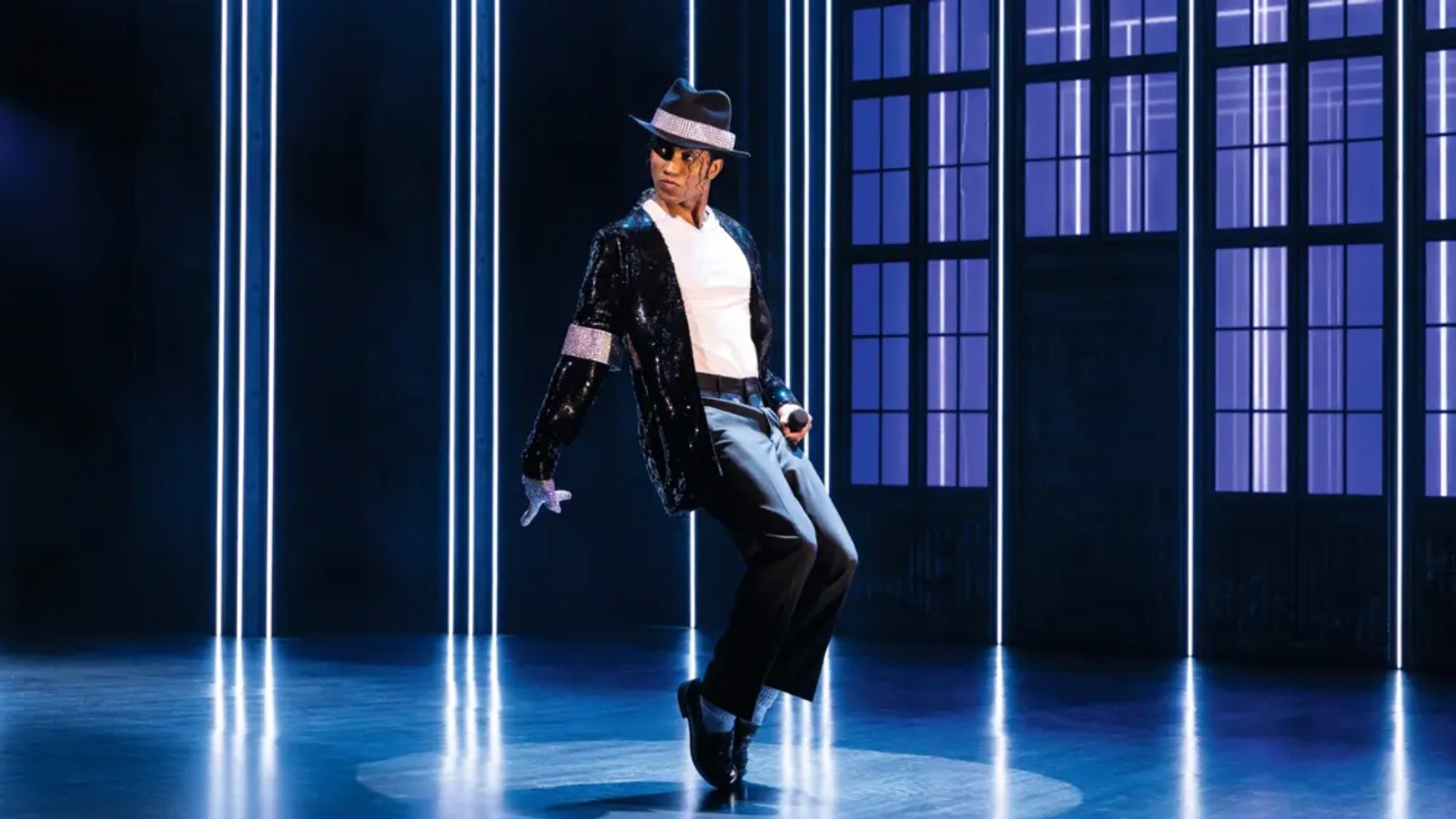 Review: MJ - DAS MUSICAL at Stage Theater An Der Elbe Image