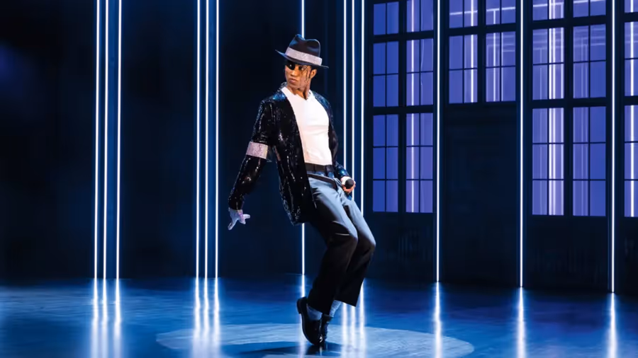 Review: MJ - DAS MUSICAL at Stage Theater An Der Elbe Image