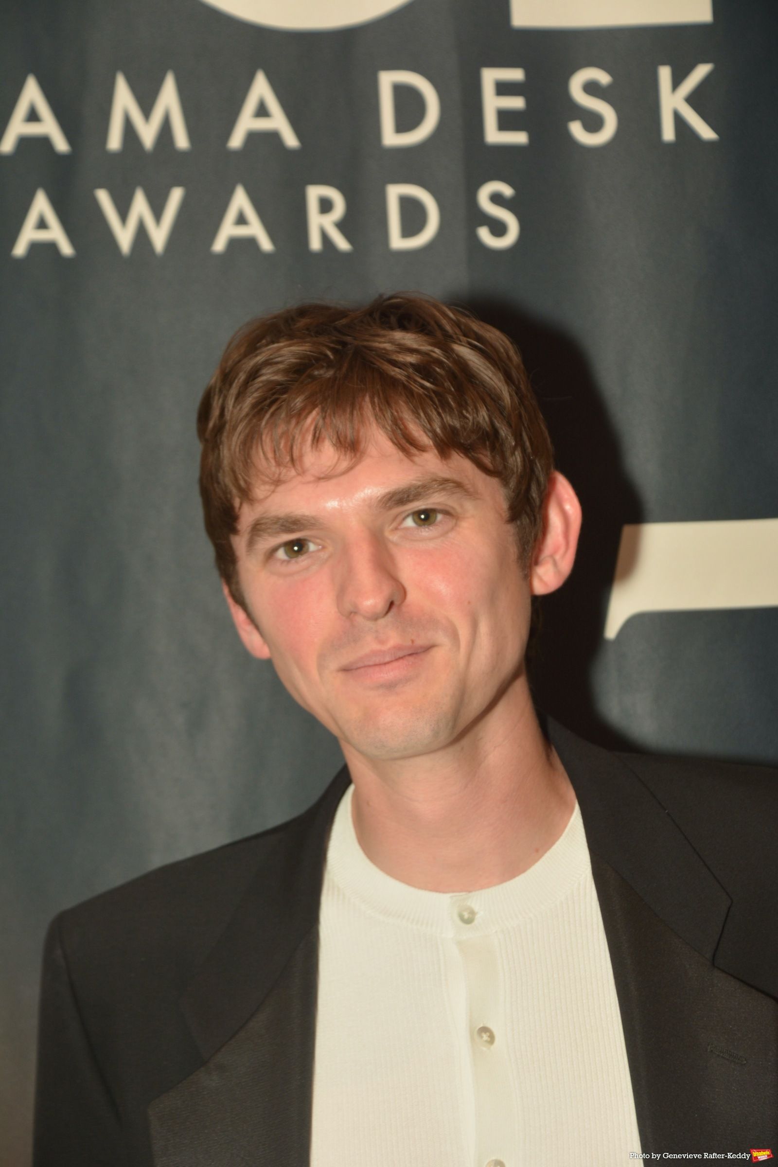 Photos: Stars Walk the Red Carpet at the 70th Annual Drama Desk Awards Image