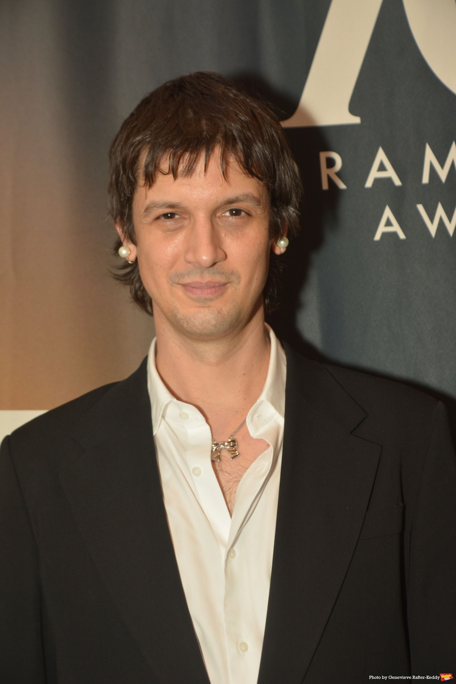 Photos: Stars Walk the Red Carpet at the 70th Annual Drama Desk Awards Image