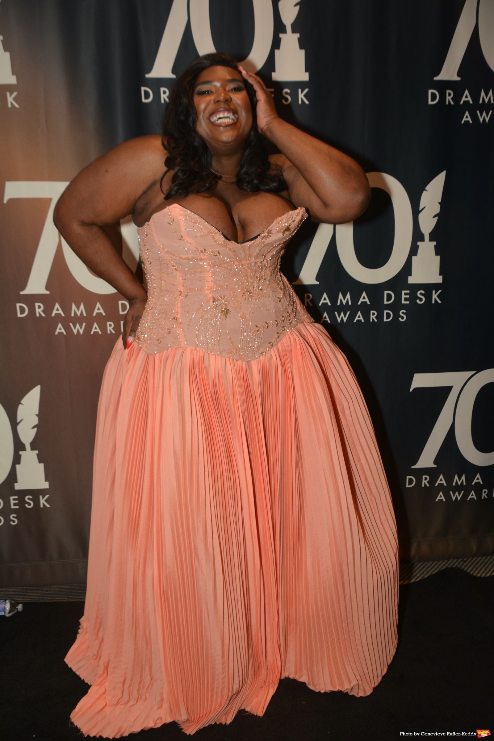 Photos: Stars Walk the Red Carpet at the 70th Annual Drama Desk Awards Image
