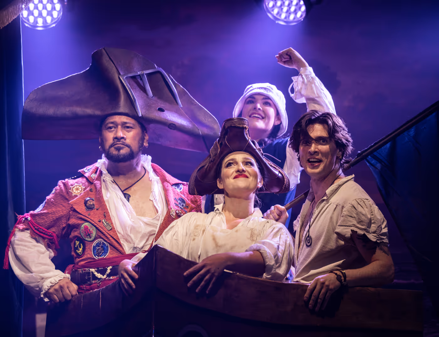 Review: You'll be walking the plank if you miss Hayes' THE PIRATES OF PENZANCE Image