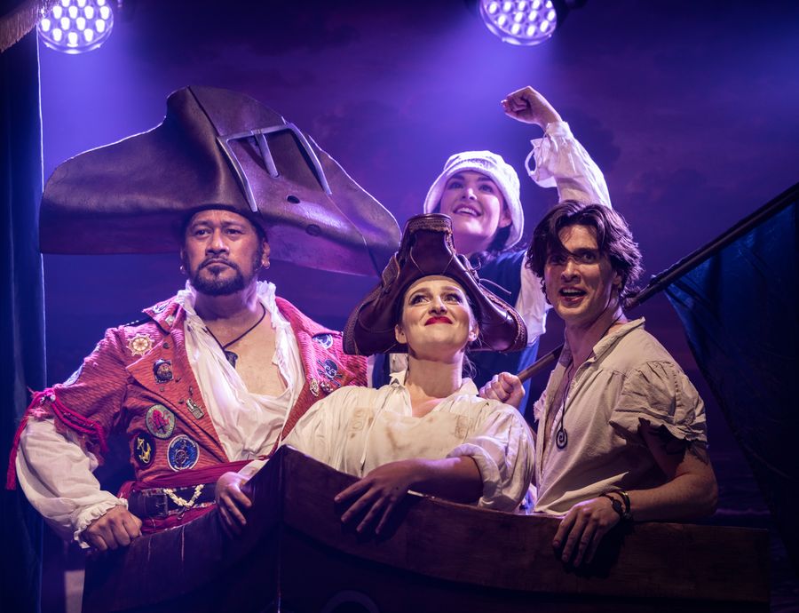Review: You'll be walking the plank if you miss Hayes' THE PIRATES OF PENZANCE Image