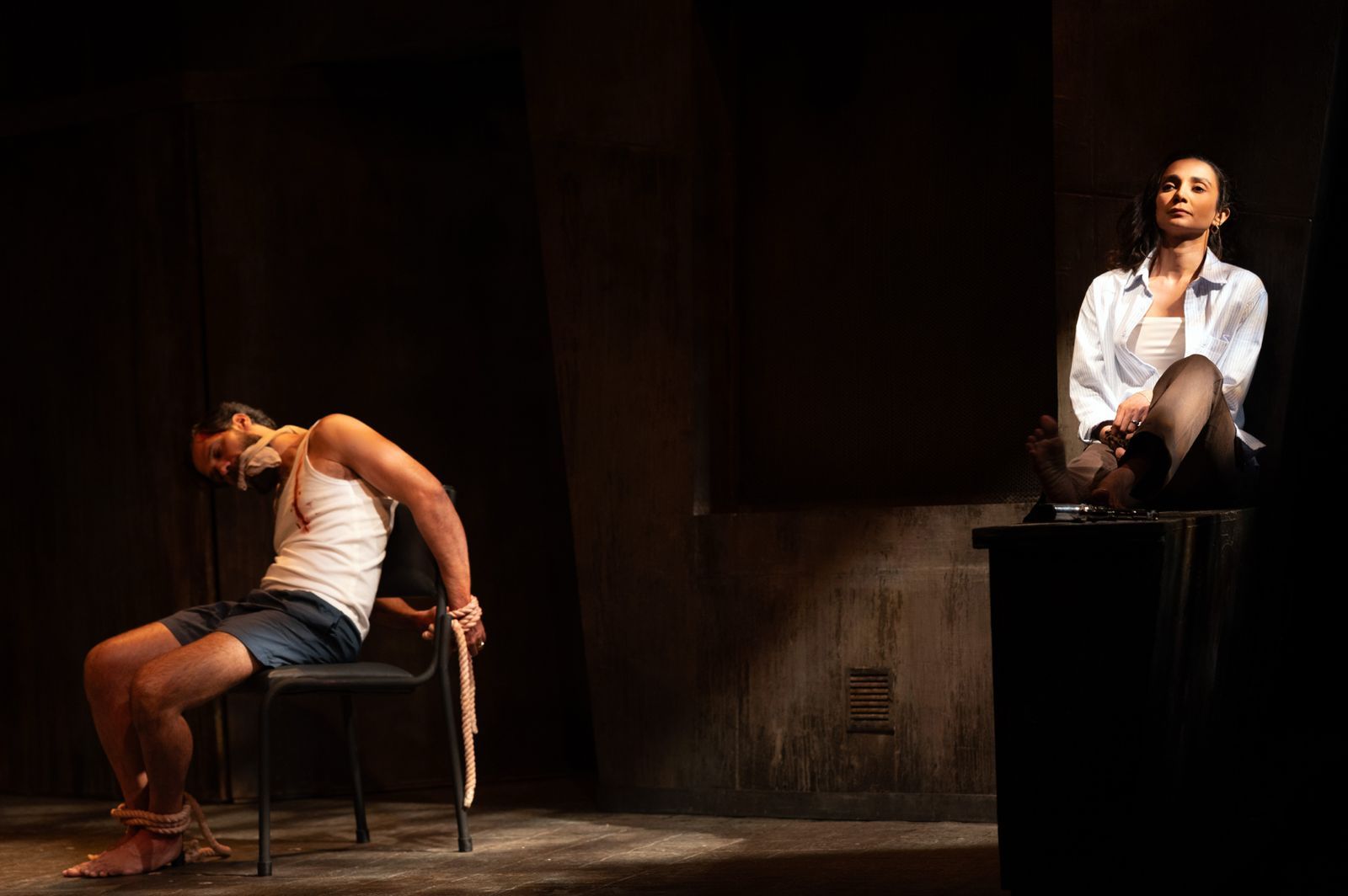Review: DEATH AND THE MAIDEN at National Centre for Performing Arts Mumbai Image