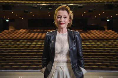 Lesley Manville Photo