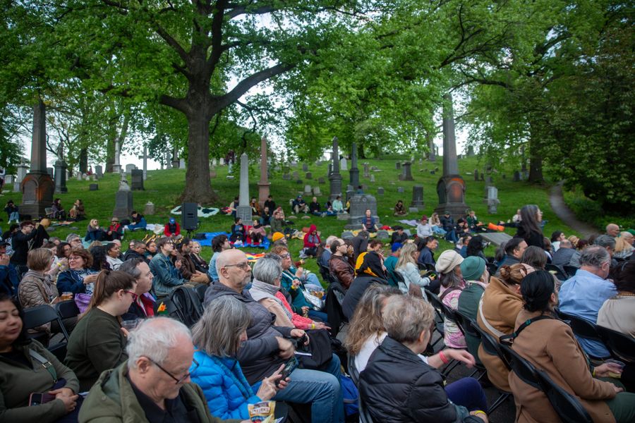 Review: FRIDA, DIEGO AND THE DAY OF THE DEAD Brings Green-Wood Cemetery to Life Image