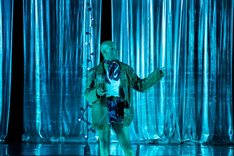 Photos: Harris Singer’s TAKE ME TO DOLLYWOOD at The Downstairs at La MaMa — photo 14 of 16