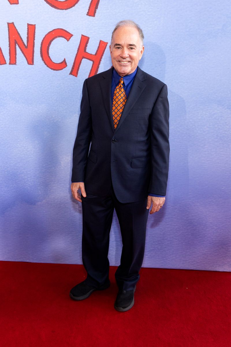 Photos: On the Red Carpet for Lincoln Center Theater's Gala Presentation of MAN OF LA MANCHA — photo 18 of 60