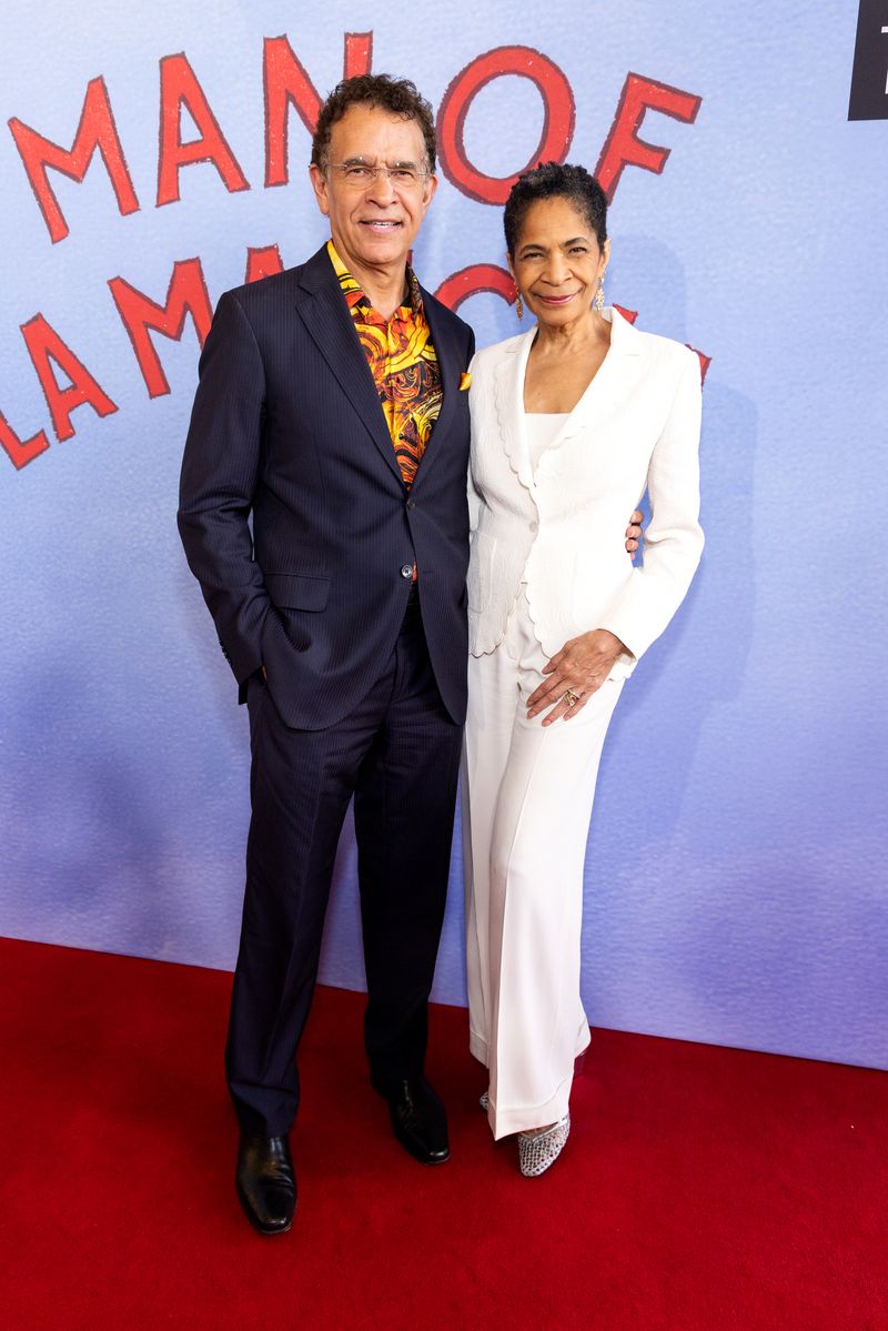 Photos: On the Red Carpet for Lincoln Center Theater's Gala Presentation of MAN OF LA MANCHA — photo 19 of 60