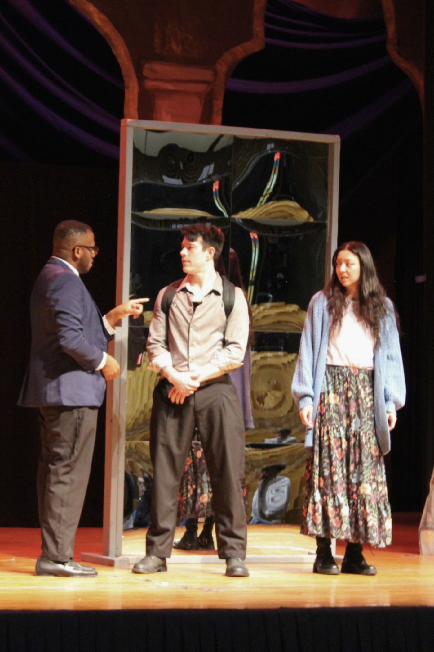 Exclusive Photos: HAMLET Presented By The Acting Company at Sheen Center Image