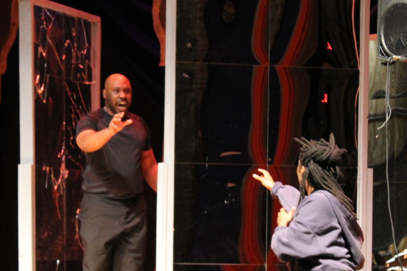 Exclusive Photos: HAMLET Presented By The Acting Company at Sheen Center Image