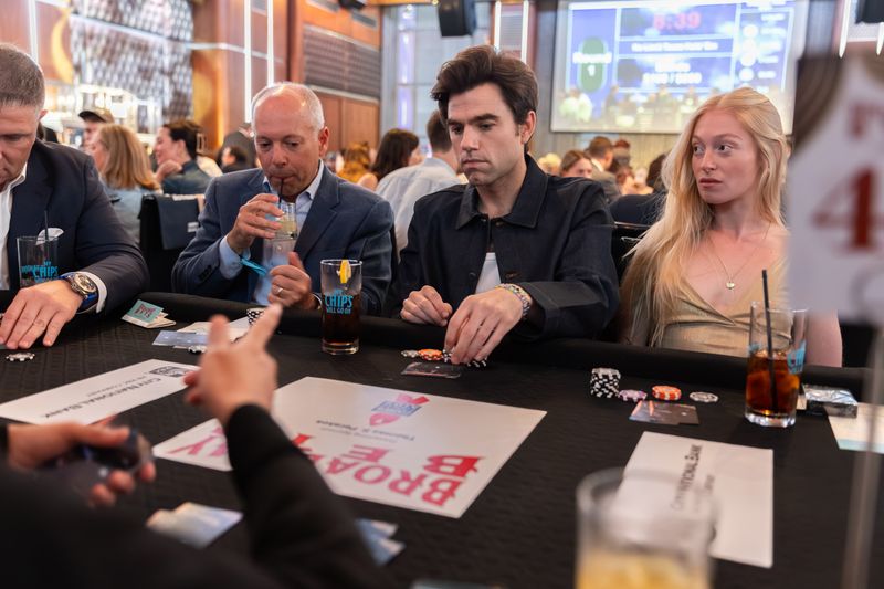 Photos/Video: Broadway Bets Raises 9,528 For Broadway Cares/Equity Fights AIDS — photo 2 of 14