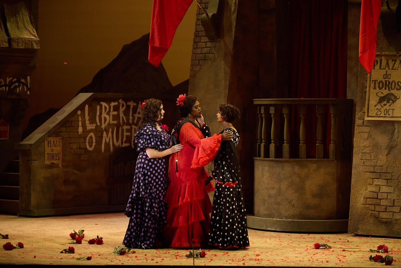 Review: GEORGES BIZET'S CARMEN at Artscape Opera House Image