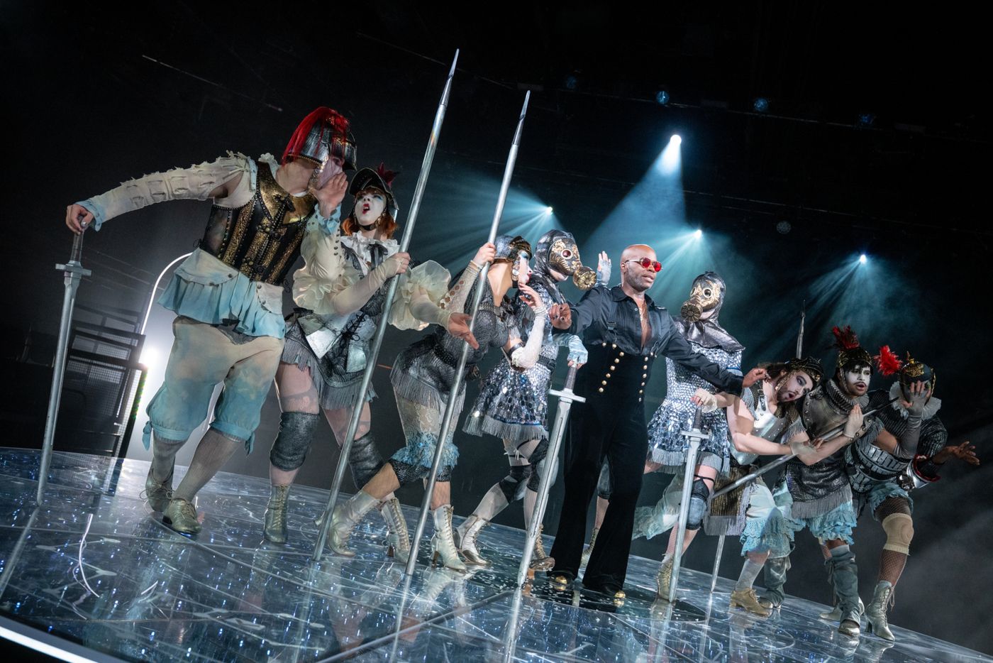 Photos: Get a First Look at PIPPIN at Signature Theatre Image