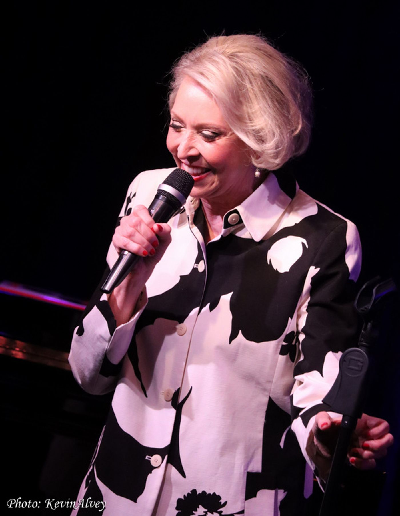 Photos: VIRTUAL HALSTON Returns with Live Episode at Birdland Featuring Paul Rudnick Image