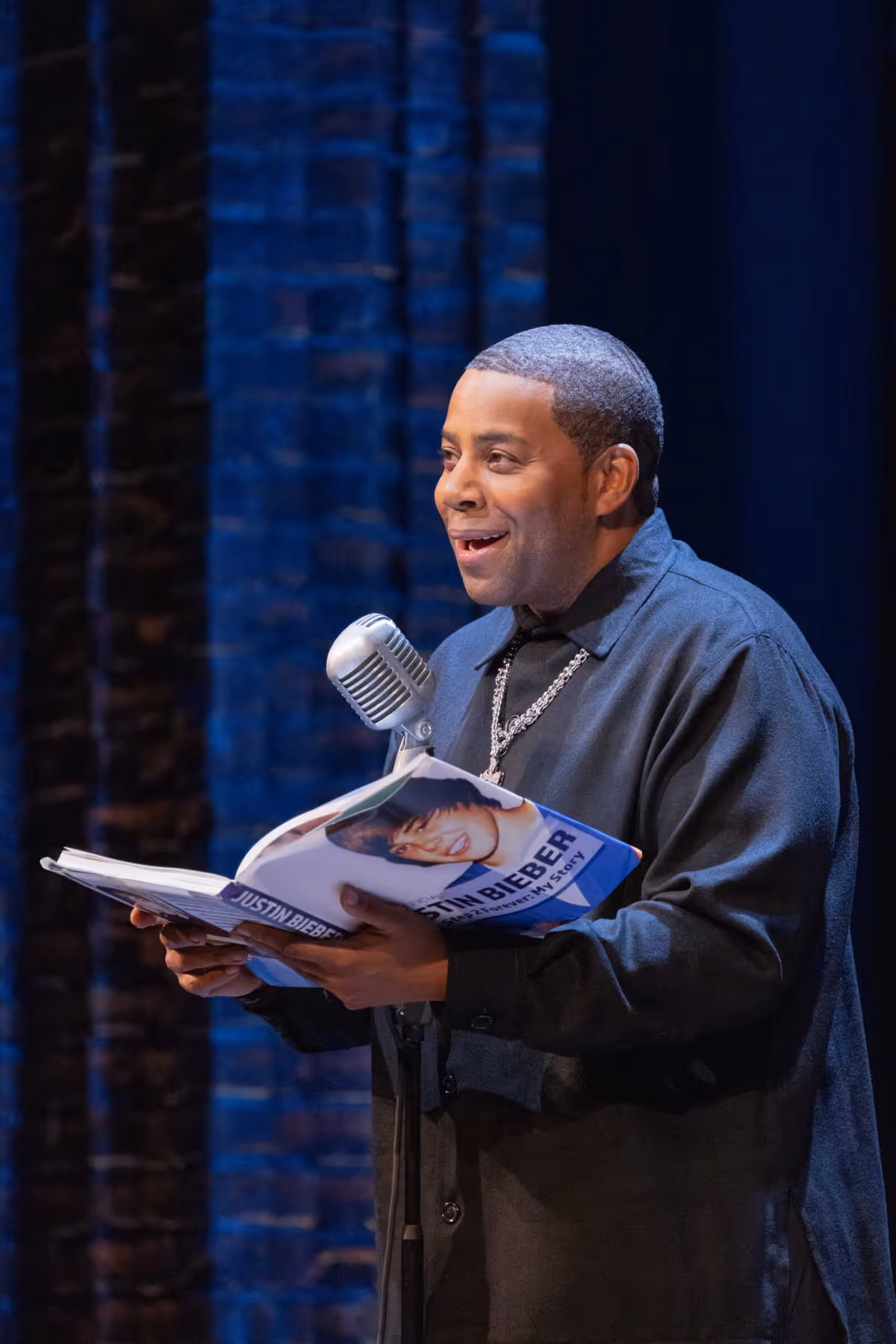 Kenan Thompson at Photos: First Look at CELEBRITY AUTOBIOGRAPHY With Rita Wilson, Bobby Moynihan, Kenan Thompson and More