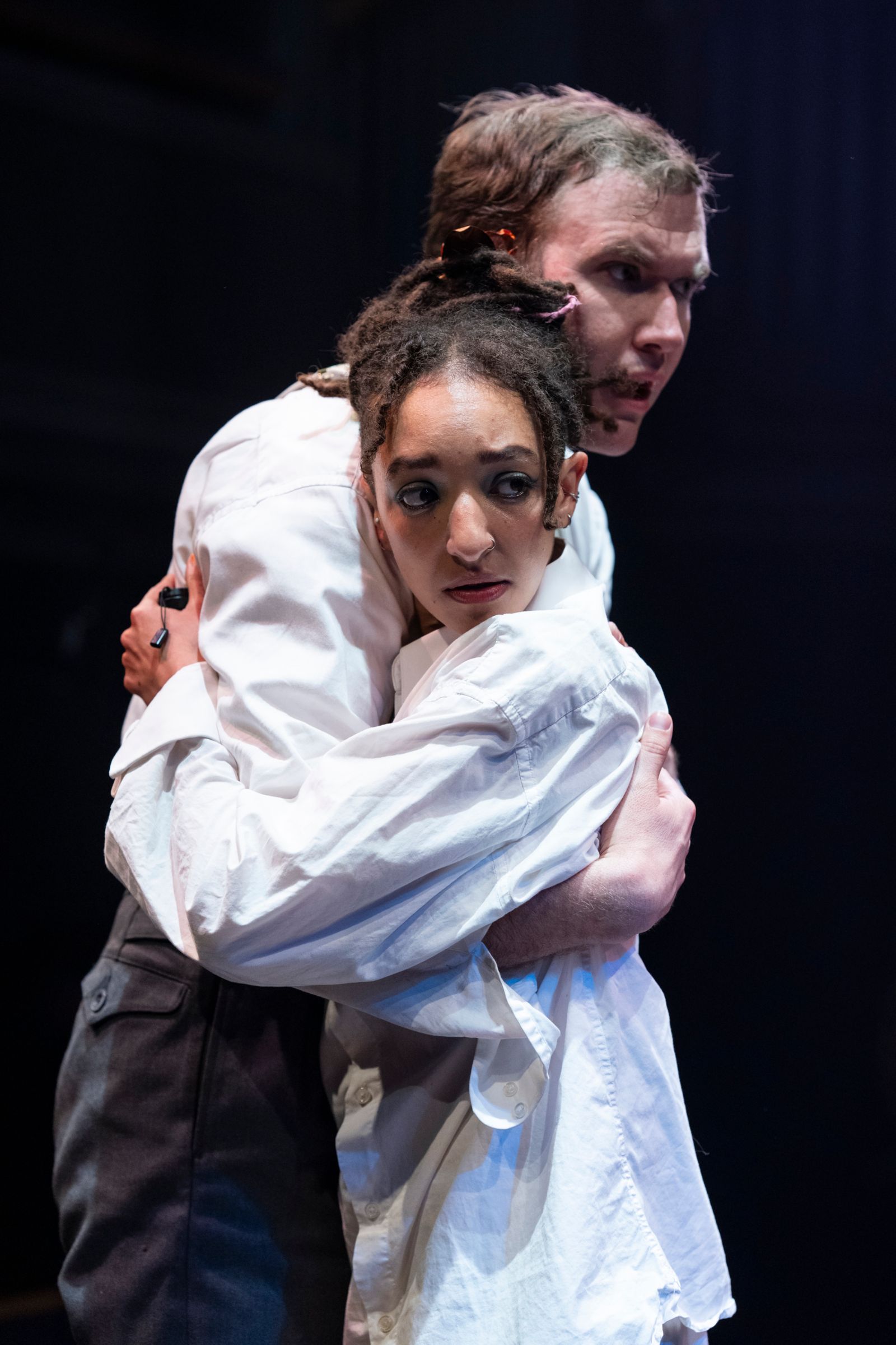 Photos: BLACK COMEDY at Orange Tree Theatre — photo 7 of 9