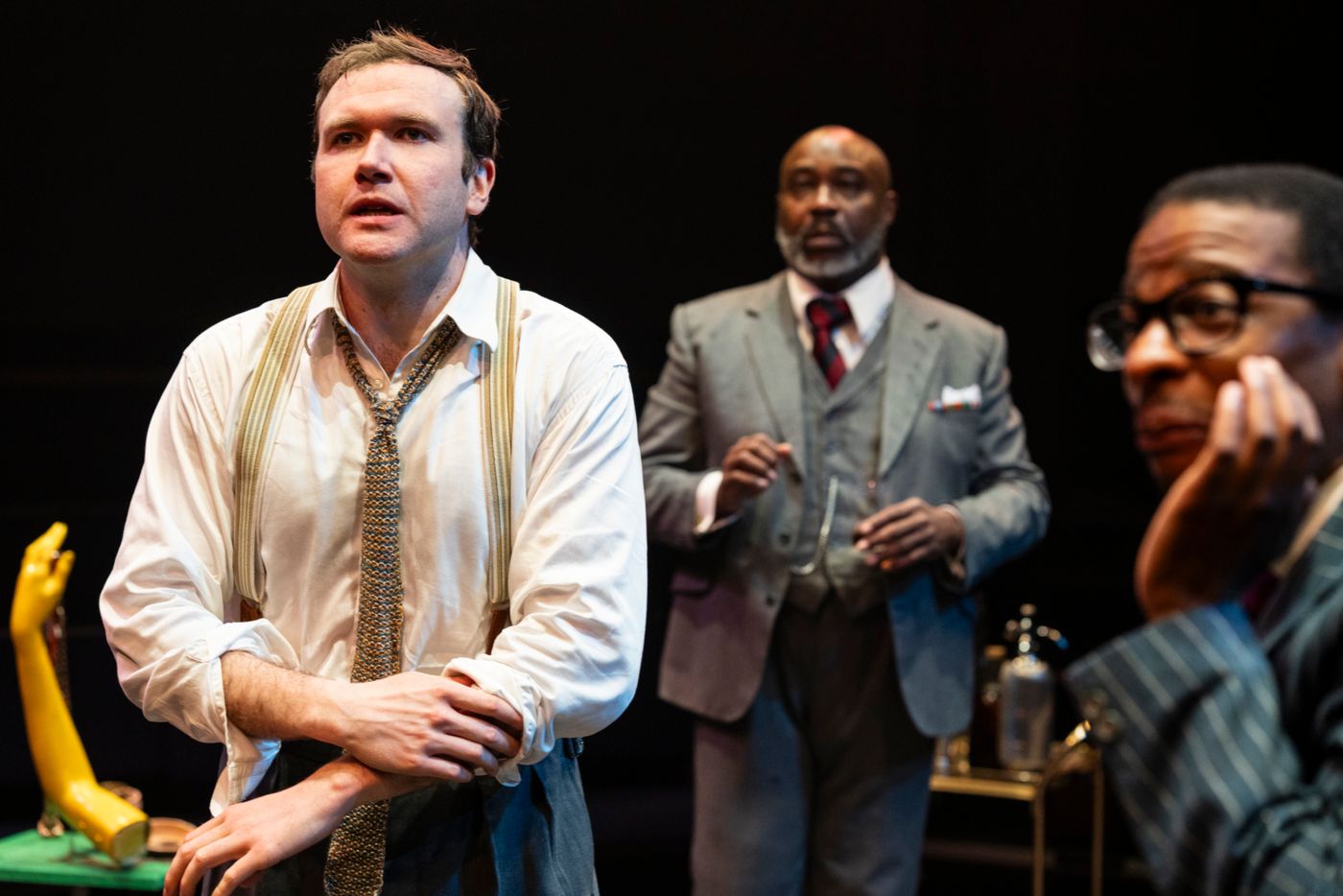 Photos: BLACK COMEDY at Orange Tree Theatre Image