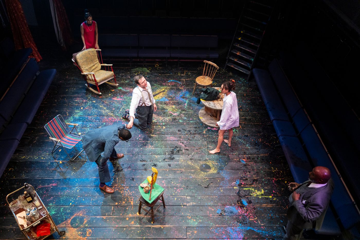 Photos: BLACK COMEDY at Orange Tree Theatre Image