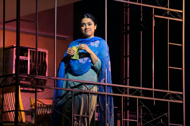 Photos: First Look at THE LUNCHBOX at Berkeley Repertory Theatre — photo 8 of 23