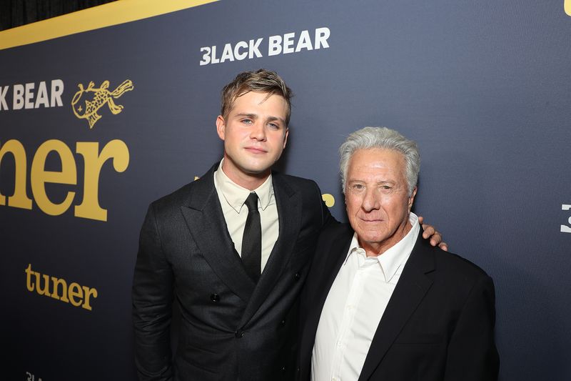 Photos: Tovah Feldshuh, Dustin Hoffman, & More Attend TUNER New York Screening — photo 18 of 19