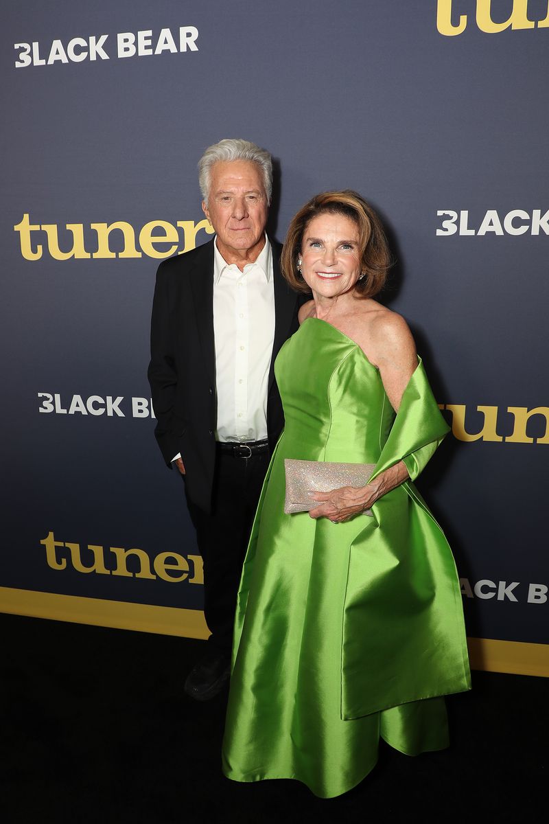 Photos: Tovah Feldshuh, Dustin Hoffman, & More Attend TUNER New York Screening — photo 10 of 19