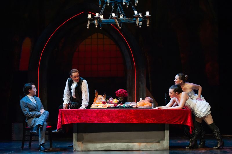 Review: DRACULA: A FEMINIST REVENGE FANTASY, REALLY at SF Playhouse Image