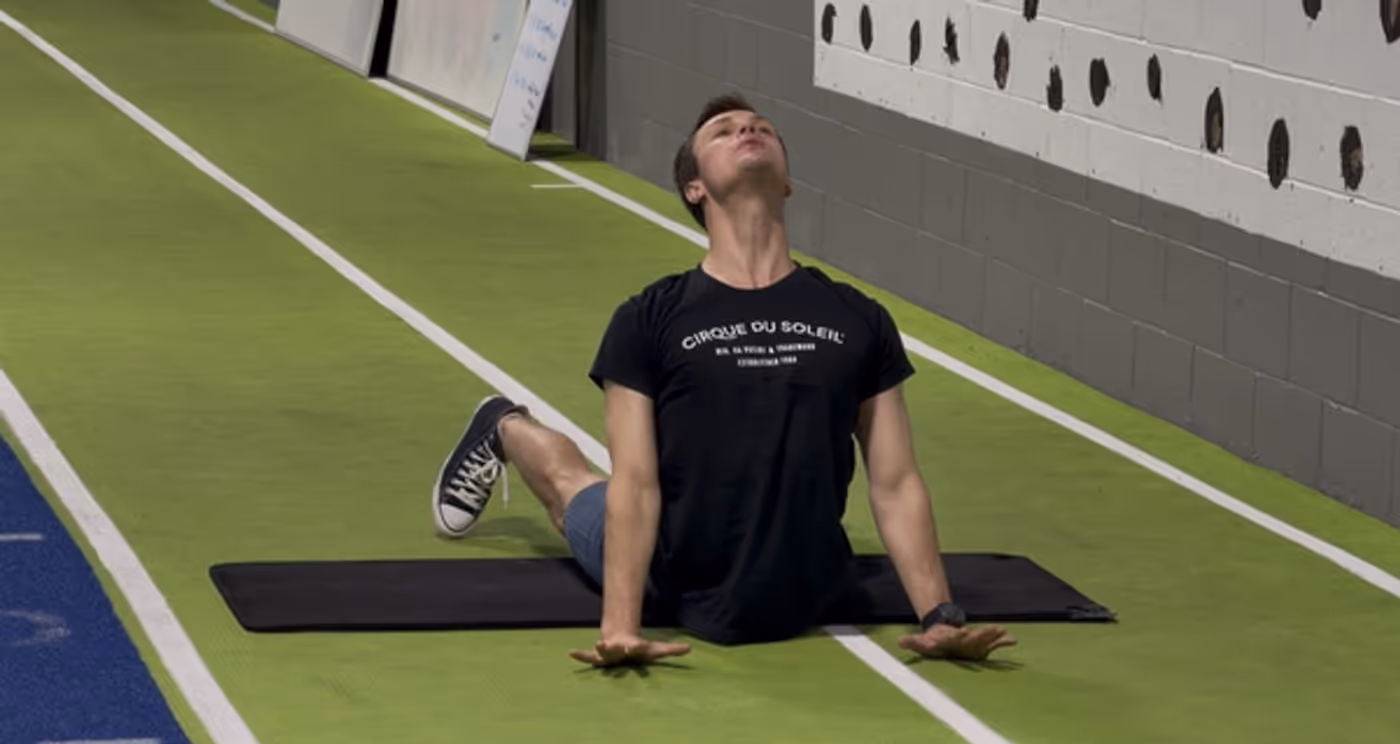 Photos: LUZIA's Alexey Goloborodko Hosts Contortion Workshop Near Cirque Big Top Image
