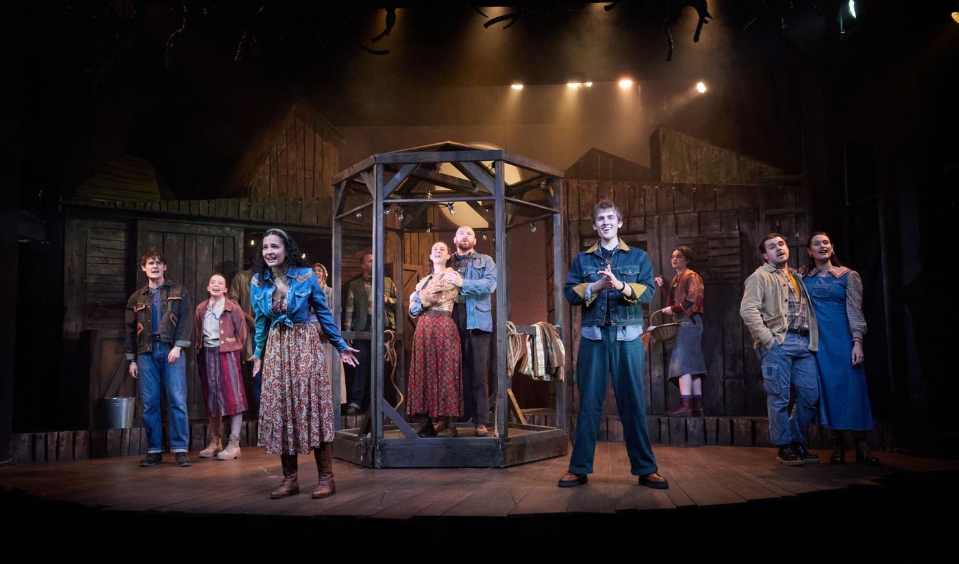 Photos: Glenn Adamson, Lauren Jones, and More in DARK OF THE MOON Image