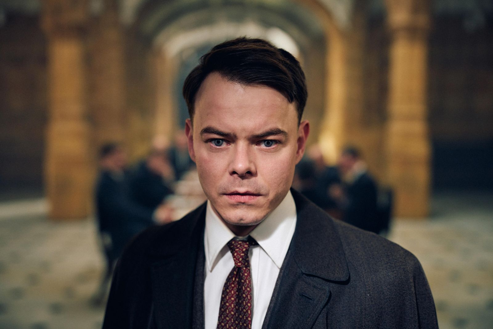 Photo: First Look at STRANGER THINGS Star Charlie Heaton in New PEAKY BLINDERS Series Image
