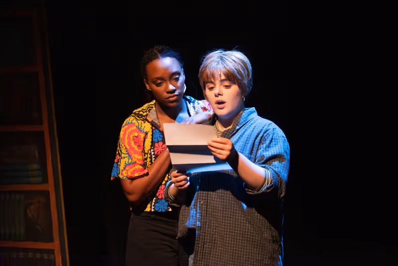 Review: FUN HOME at The Gladstone Theatre Image