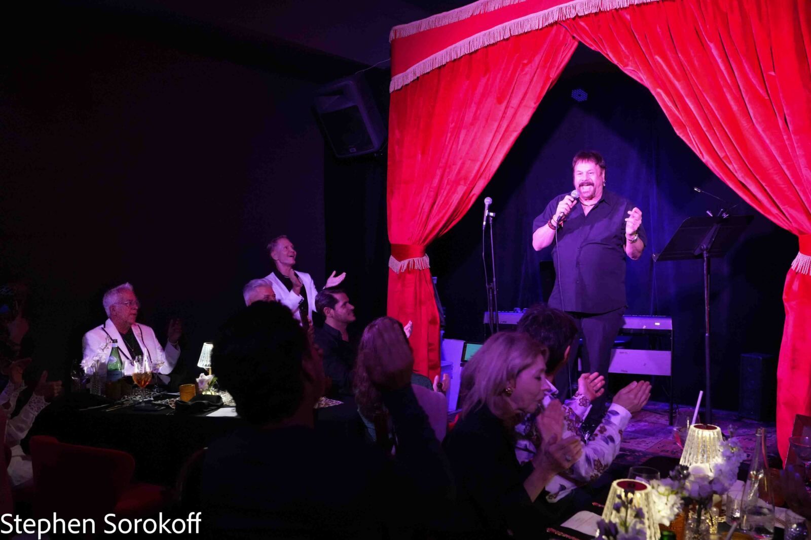 Review: La Poubelle – A Glamorous New 'Entre Nous' Cabaret on Miami Beach Image