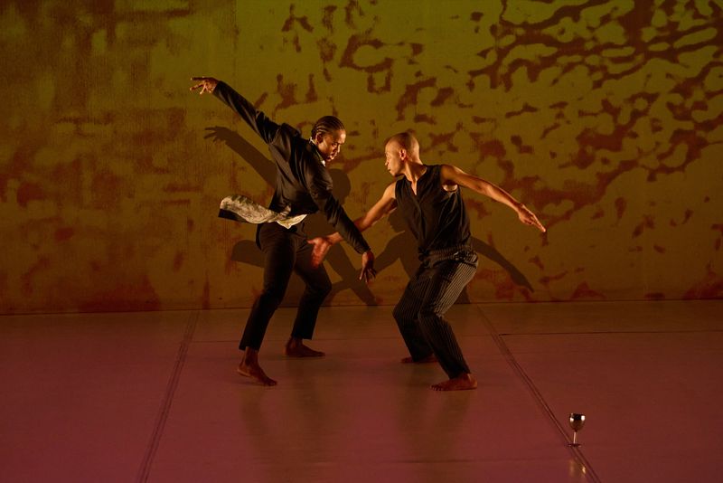 Review: THE DANCE FACTORY - DADA MASILO’S HAMLET, Sadler's Wells Image