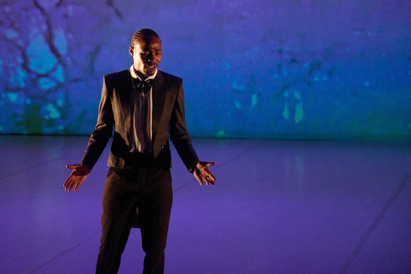 Review: THE DANCE FACTORY - DADA MASILO’S HAMLET, Sadler's Wells Image